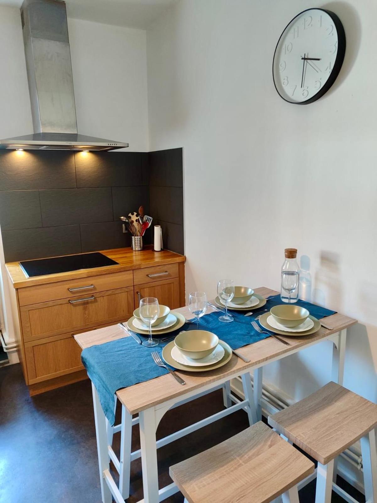 Apartment Family-friendly Duplex - Near Center - Free Parking - Wifi *